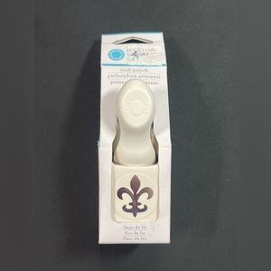 🦋 Martha Stewart Fleur De Lis Paper Craft Punch